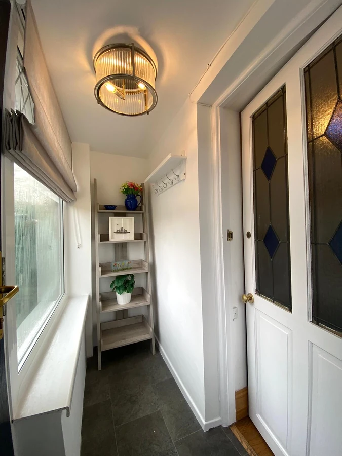 door-fitting-bathroom-white-panel-door door fitting bathroom white panel door 3 swansea daffodil carpentry