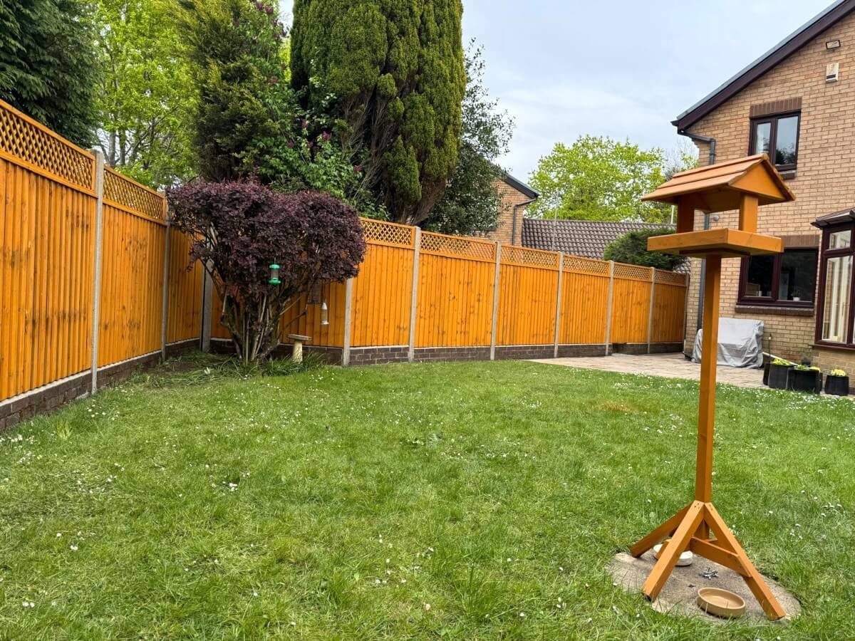 swansea home fence birdpost installed daffodil carpentry